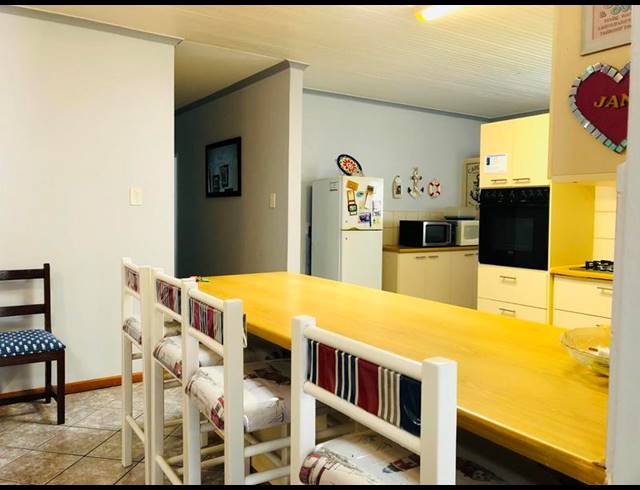 3 BEDROOM HOUSE FOR SALE IN DE KELDERS